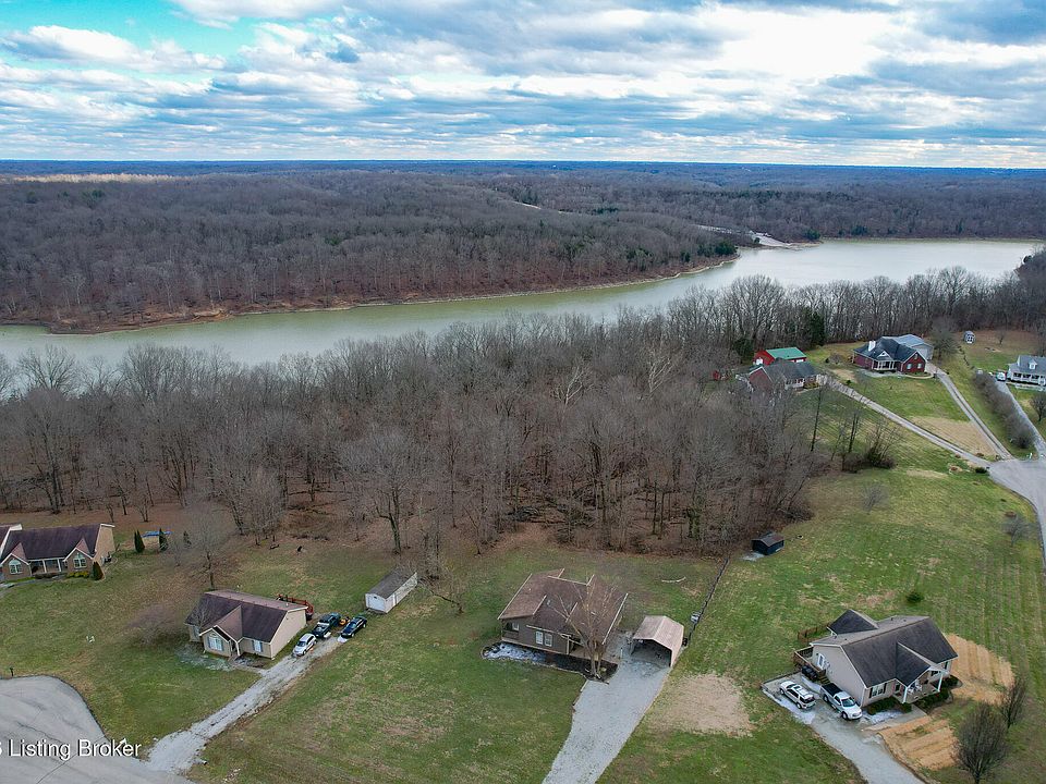 1st image of 44 Pioneer Dr