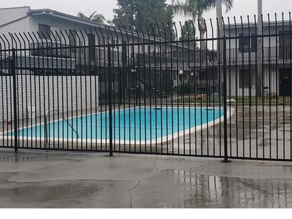 5530 Ackerfield Ave #5, Long Beach, CA 90805