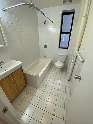 Rented by Level Group | media 35