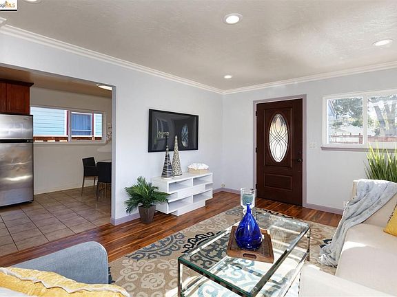 5th image of 5423 Sutter Ave