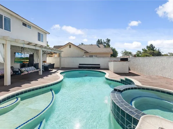 11613 Mount Rainier Ct, Rancho Cucamonga, CA 91737