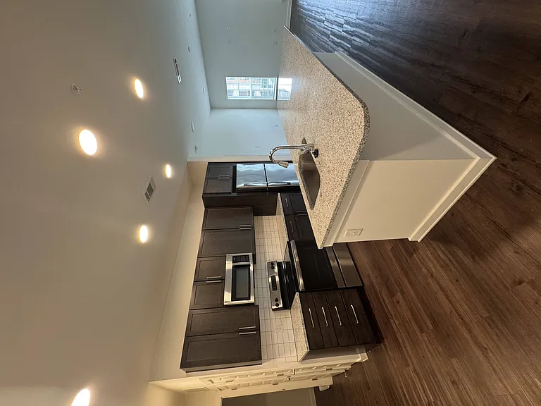 Station 75 Apartments at McDonough — Photo 91