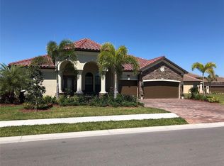 618 Moorings Way, Bradenton, FL 34212