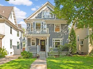 1933 Humboldt Ave S, Minneapolis, MN 55403