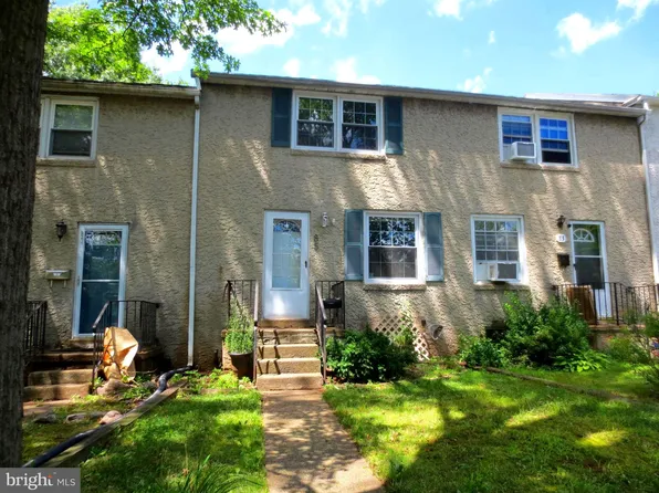 85 Sunrise Dr, Pottstown, PA 19464