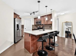 175 NE Panatella Hl NW #2212, Calgary, AB T3K 0V9