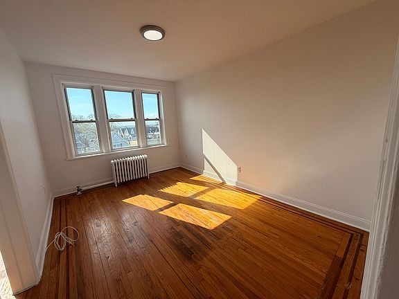 4th image of 162 Avenue C #41E