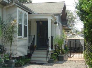 410 Glendale Dr, Metairie, LA 70001