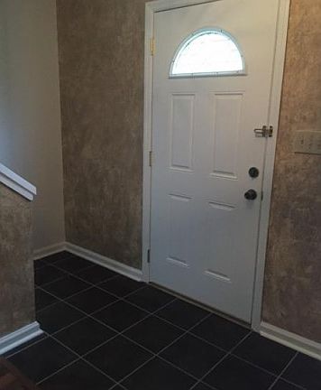 2nd image of 3864 Meadow Creek Dr