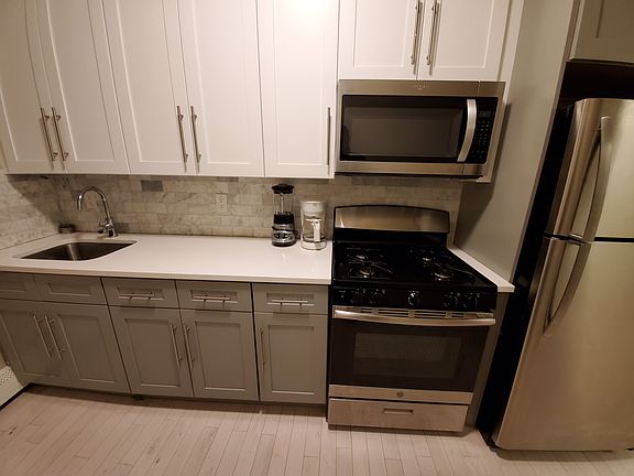 2nd image of 196 Clinton Ave #34E