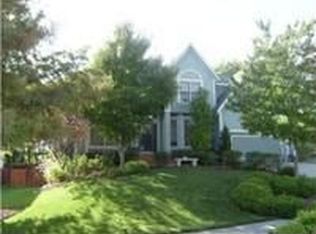 11680 S Rene Ct, Olathe, KS 66062