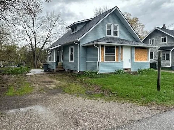 71 Cedar St, Ortonville, MI 48462