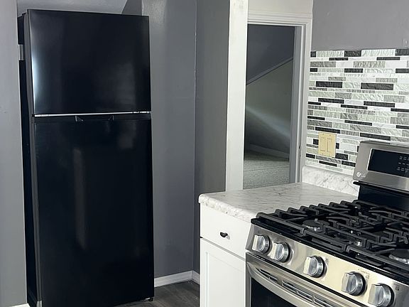 5th image of 3078 Worthington Ave Unit 2