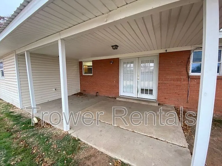 2620 Cambridge St — Photo 30