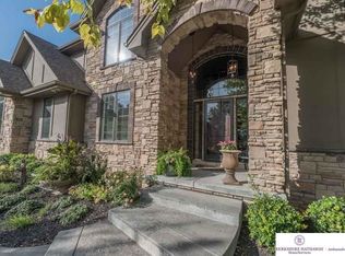 19258 Walnut St, Omaha, NE 68130