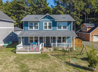 11408 NE Coos St, Newport, OR 97365