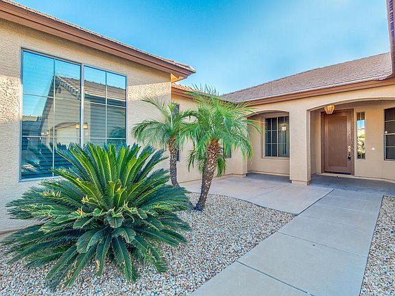 5th image of 27308 N 36th Dr