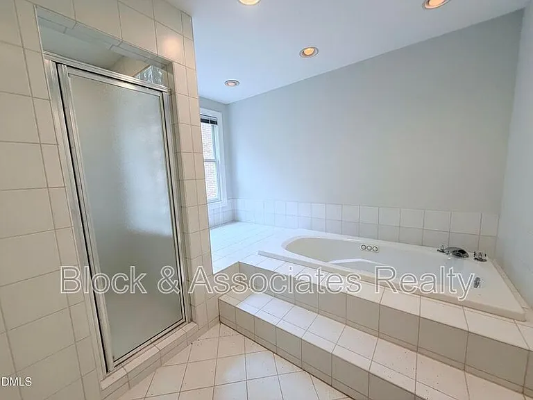 73201 Burrington — Photo 9