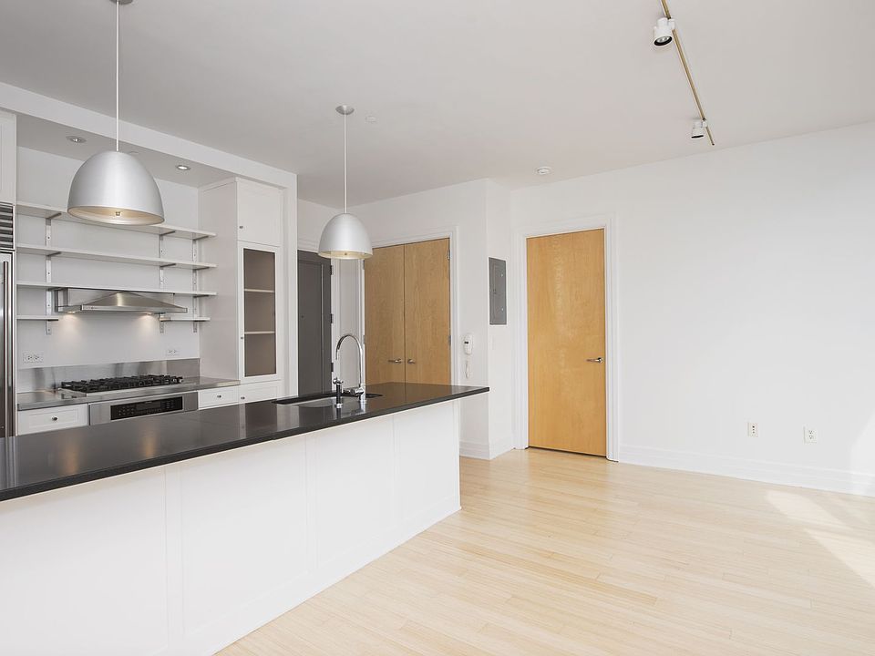 2nd image of 110 Livingston St APT 12L