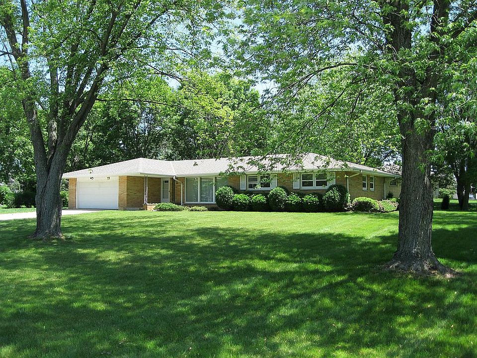 2nd image of 2800 Emling Cir