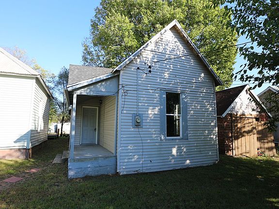 2nd image of 323 S Main St