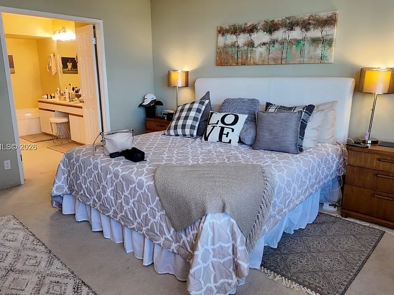 3600 Mystic Pointe Dr #1111 — Photo 43