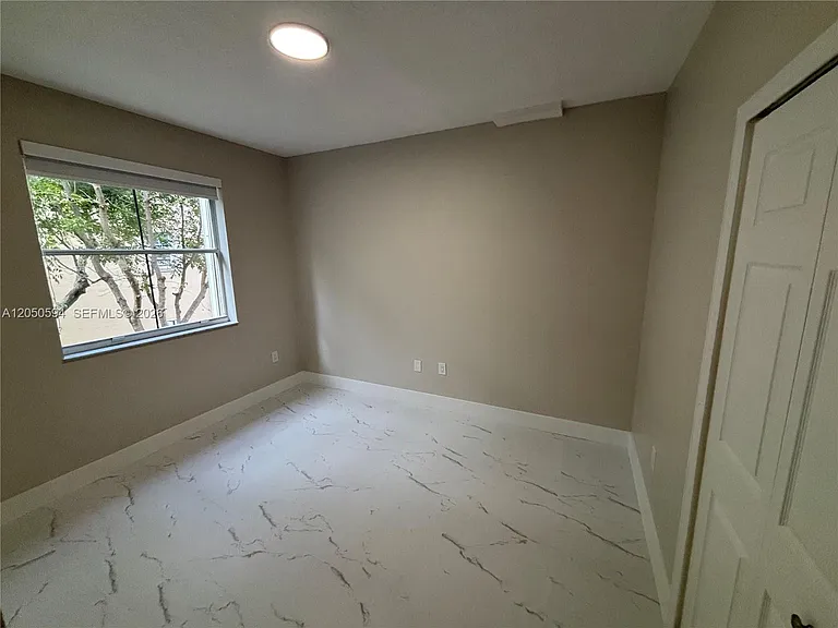 6440 NW 114th Ave #424 — Photo 11
