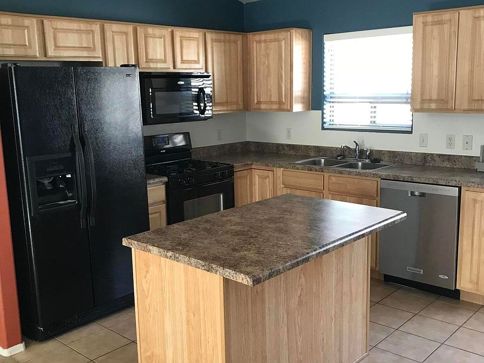 1st image of 8413 S Hunnic Dr