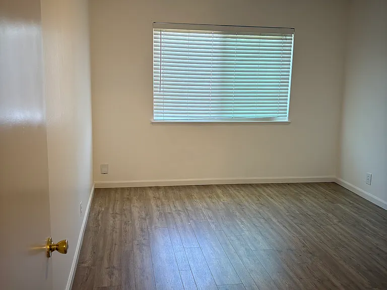 771 Opal Dr #3 — Photo 11