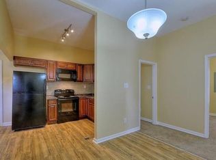 300 W Farmer St, Independence, MO 64050