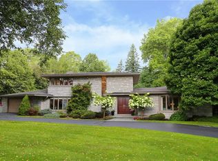 200 Ambassador Dr, Rochester, NY 14610