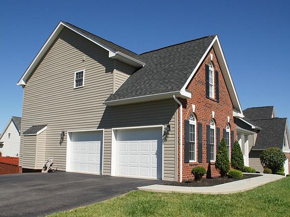 2nd image of 2602 Woods Meadow Ln