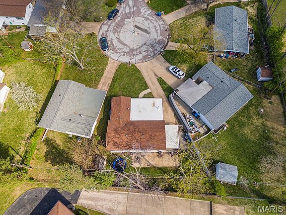 3rd image of 10410 Fourwinds Ct