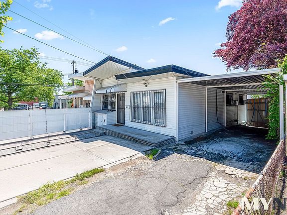 2nd image of 2268 Homer Ave