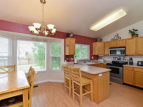 2nd image of 6005 W Fox River Ln