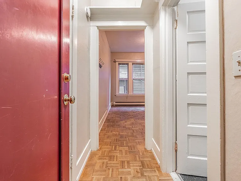 El Mondo Apartments — Photo 4