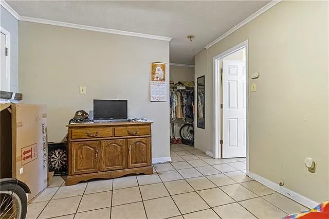 1 bed, 1.0 bath, 438 sqft, $1,100 — Photo 2