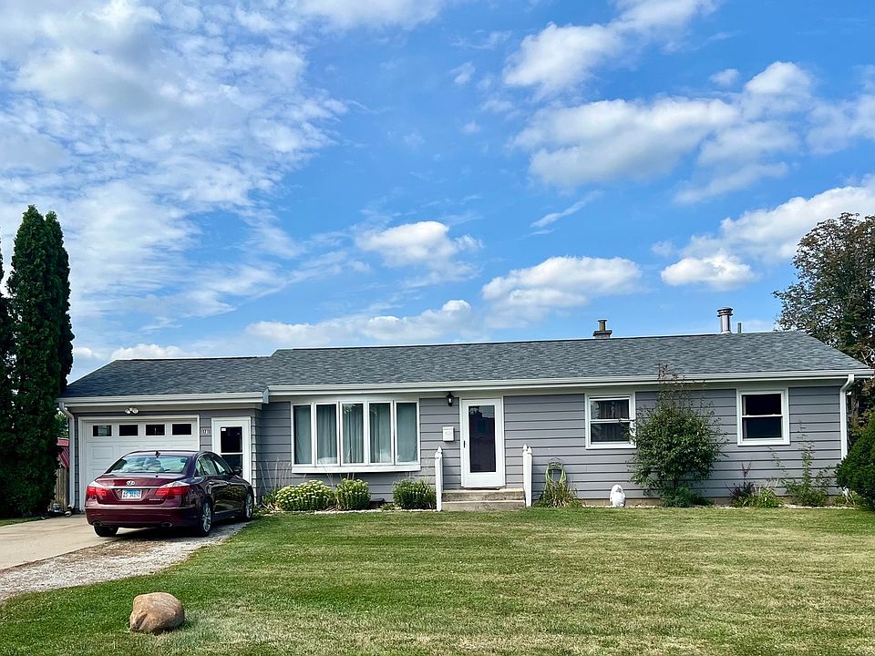 1st image of 1711 Sunset Dr