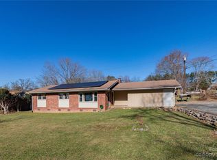 34 Starburst Dr, Etowah, NC 28729