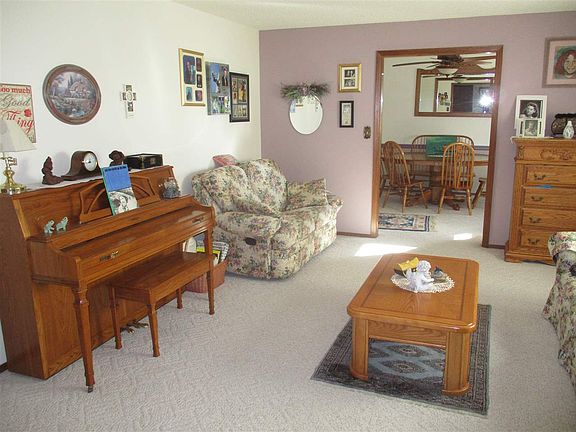 4th image of 3509 Skyline Dr