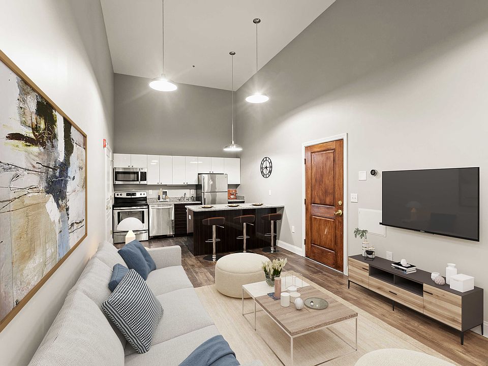 1st image of 44 Winter St APT 303