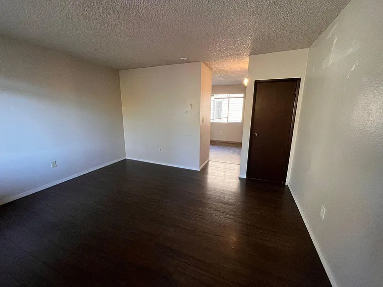 1771 NW 59th St #4 — Photo 9