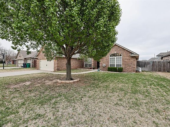 4th image of 16308 Vallejo Pl