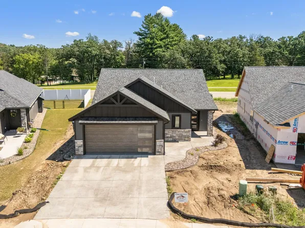 131 Steelhead Dr, River Falls, WI 54022