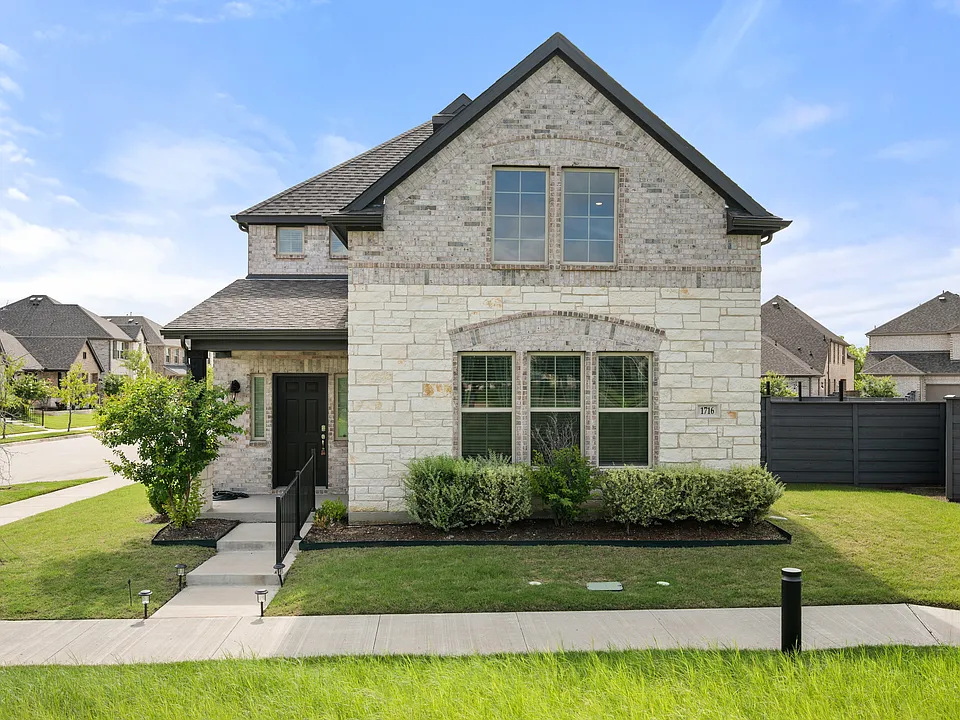 1716 Elise Ln