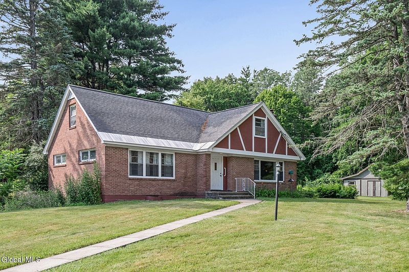 3rd image of 1079 Winne Road