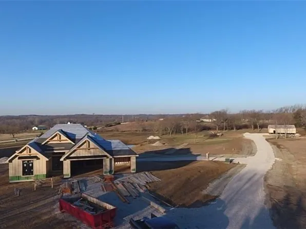 31404 S Davenport Rd, Drexel, MO 64742