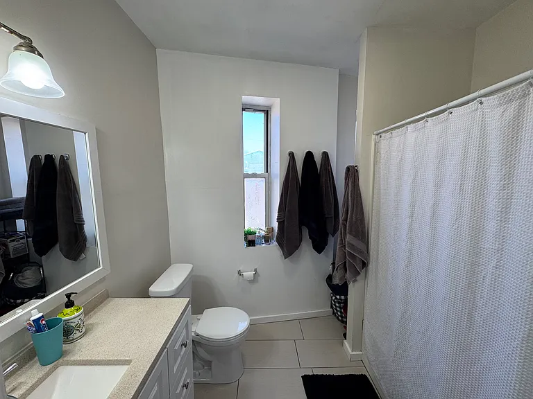 980 State St #2R — Photo 7