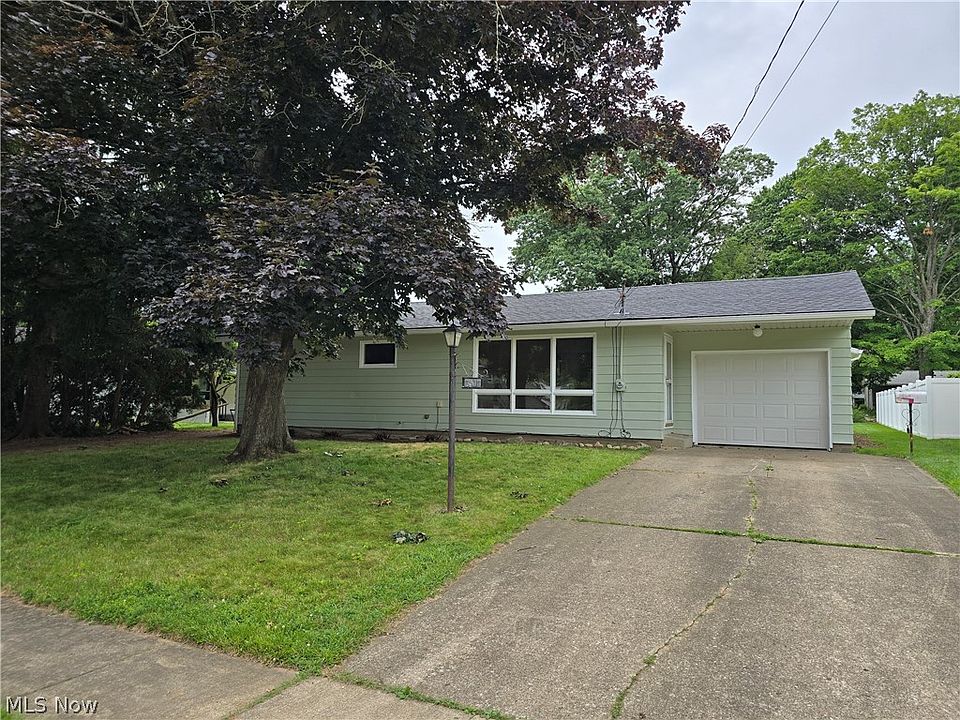 1st image of 2514 Windsor Ave