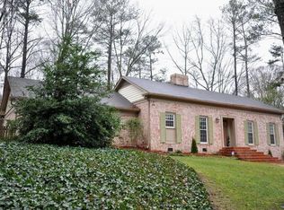 4870 Longchamps Dr NE, Sandy Springs, GA 30319